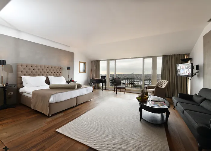 Ansen Hotel And Suites