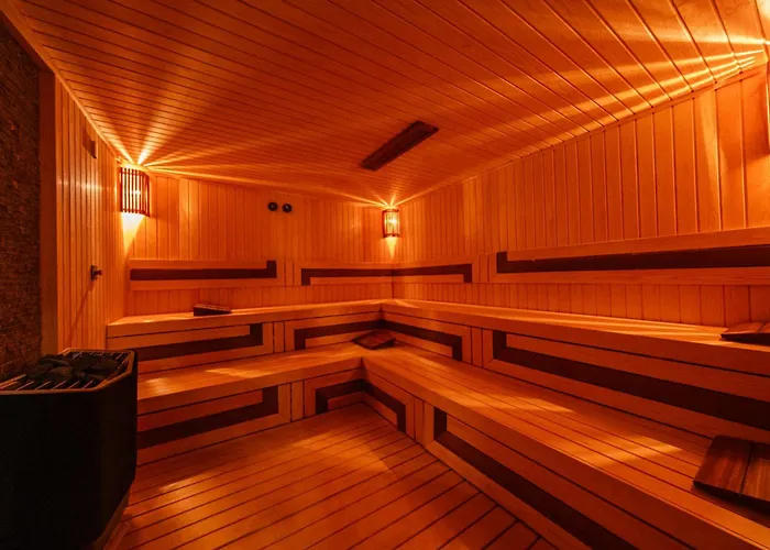 Mq Hotel Suites & Spa