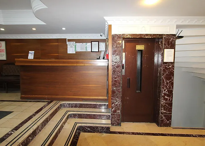 Lyon Hotel Istanbul