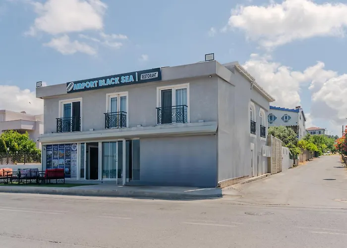 Airport Black Sea Hotel & Restaurant